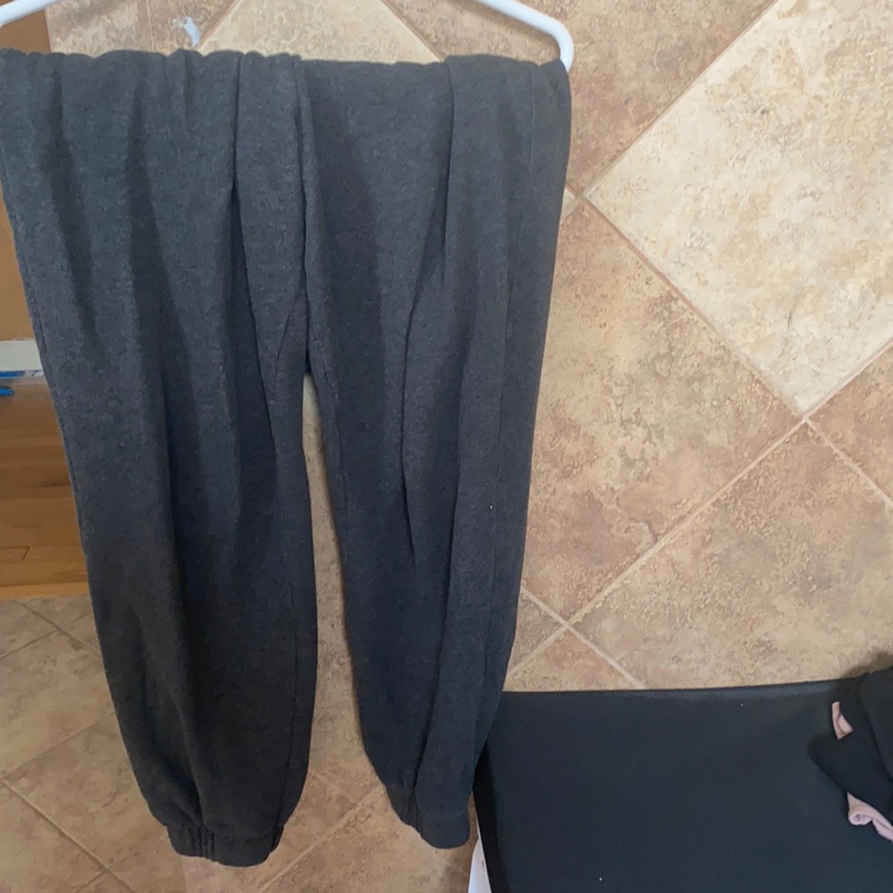 Brandy Melville sweat pants